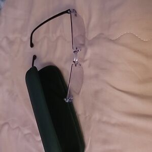 Rimless Eyeglasses  with Versatile Black Case